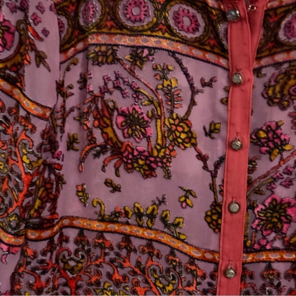 Anthropologie Aratta Pink and Purple Button Front Velvet Burnout Floral Tunic - Picture 3 of 9